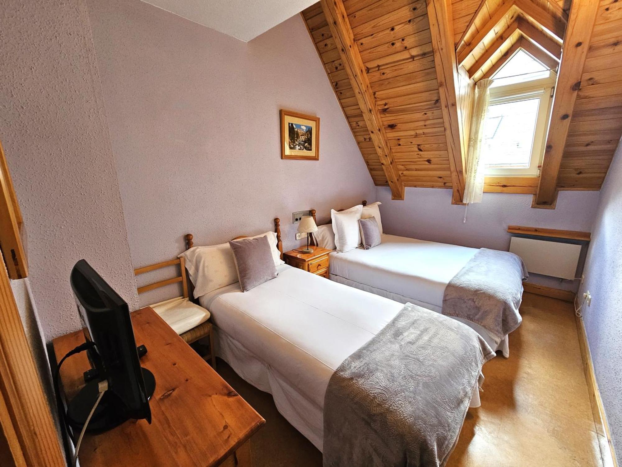 Hotel Anglada Vielha Eksteriør bilde